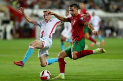 1xBit体育登录入口-法国队尽展雄心，毫不留情晋级欧洲足球联赛八强的简单介绍