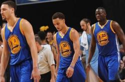 1xBit体育网站-勇士核心汤普森距离复出时间曝光球迷期待他重返赛场的简单介绍