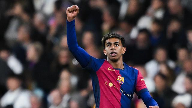 关于巴塞罗那大胜对手，实现混战胜利的信息