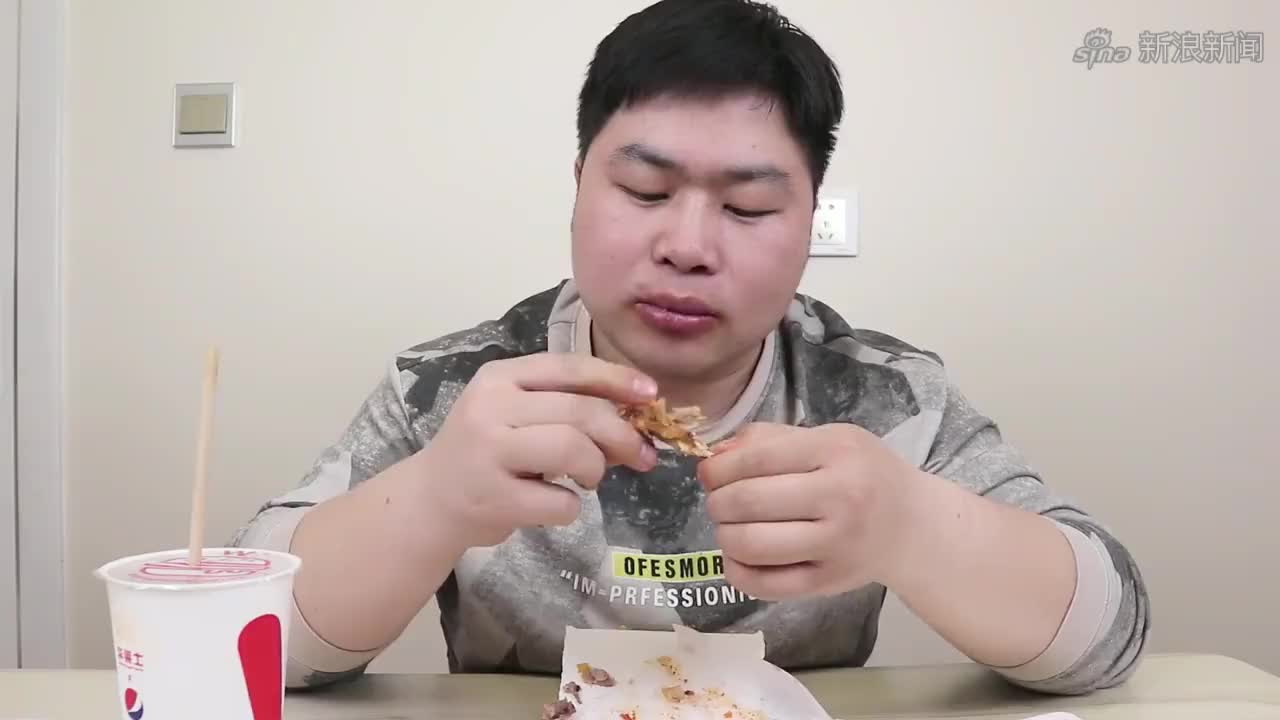 关于汉堡内部矛盾频发,教练团队或将重组的信息 关于汉堡内部矛盾频发,教练团队或将重组的信息