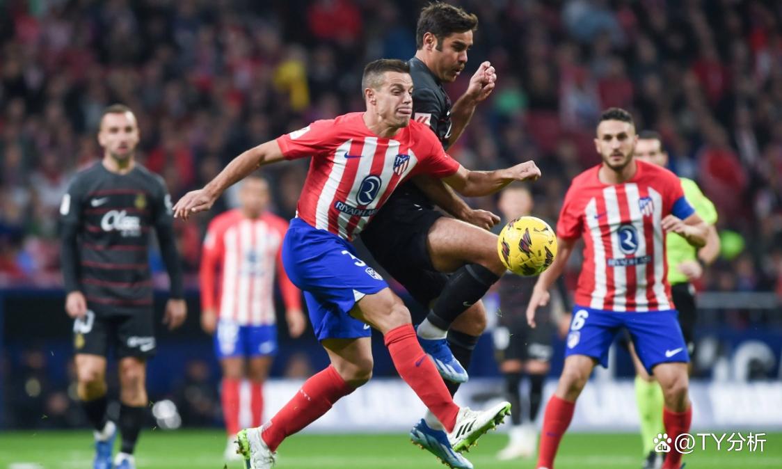 塞维利亚主场战胜巴拉多利德,继续领先 塞维利亚主场战胜巴拉多利德,继续领先