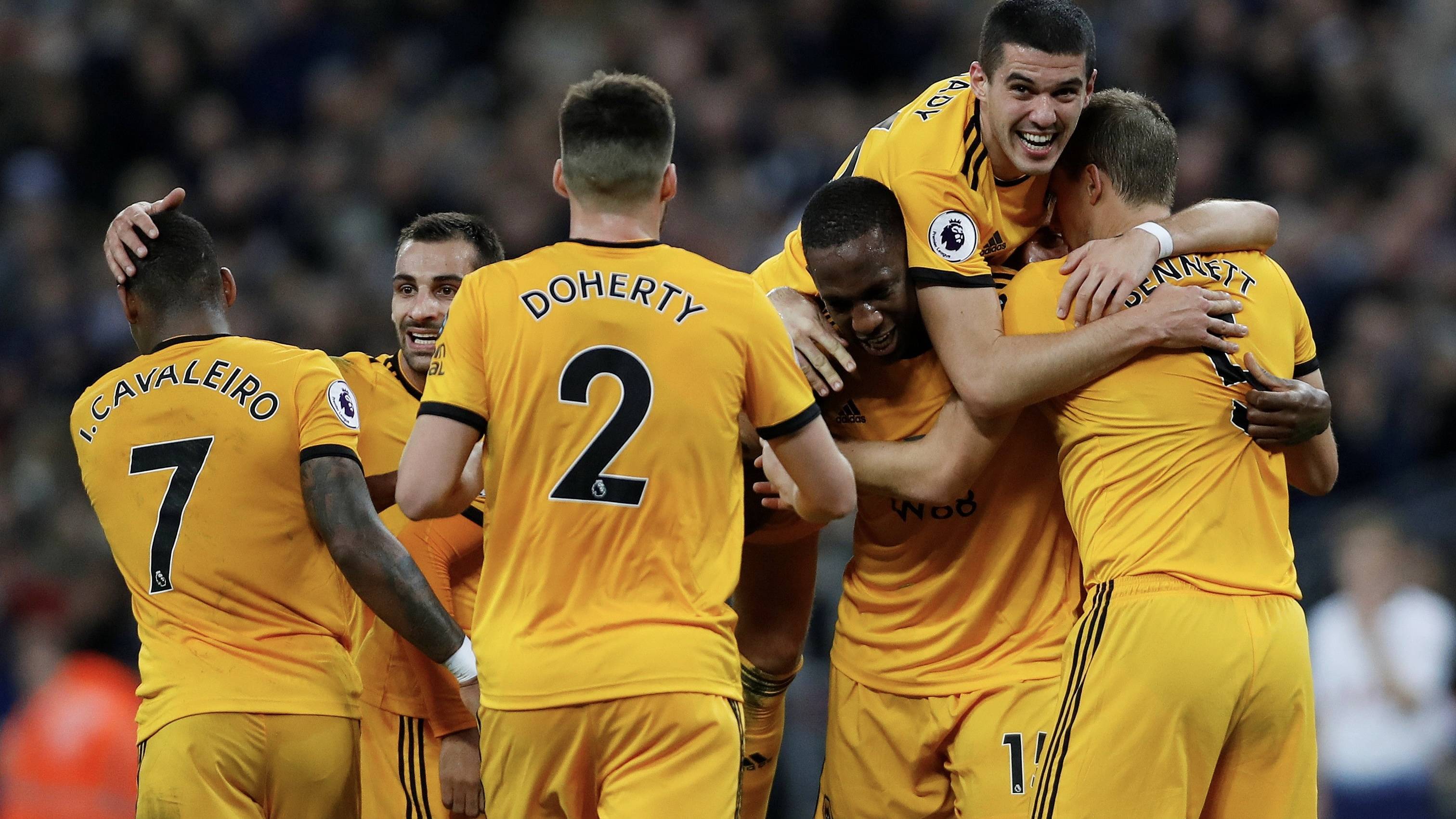 关于西汉姆主场失利,战局逐渐失控的信息 关于西汉姆主场失利,战局逐渐失控的信息