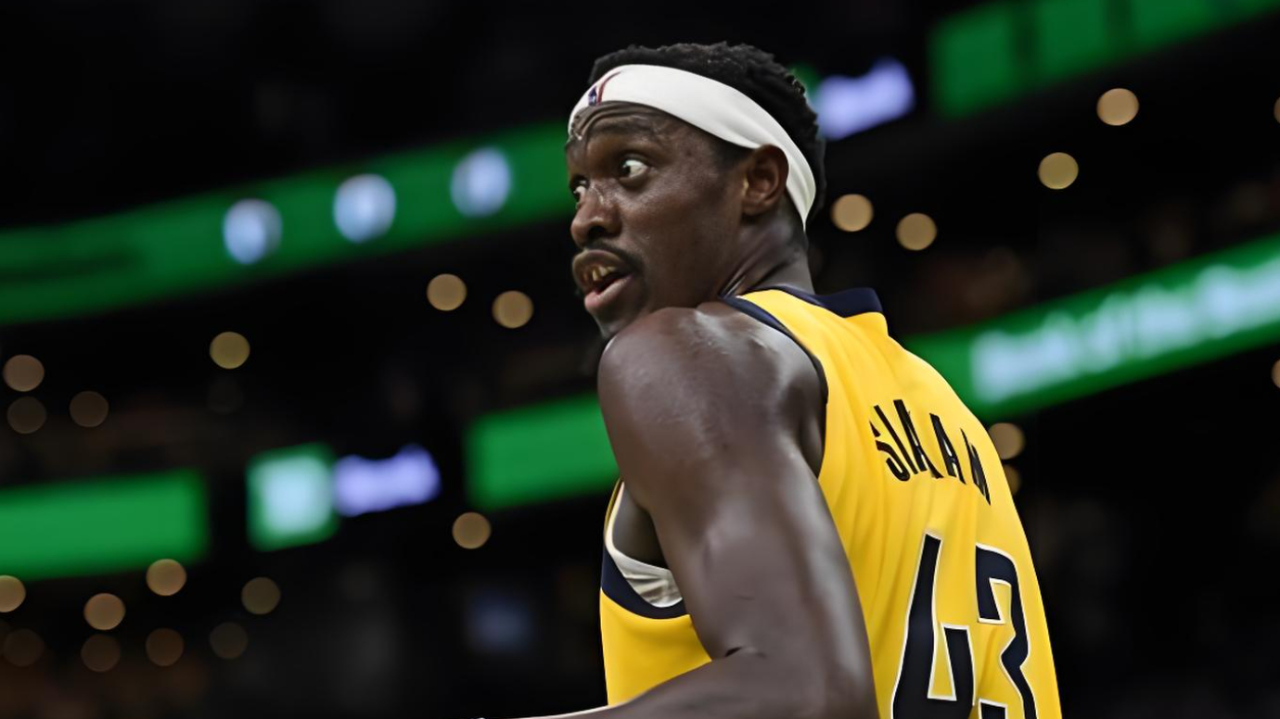 包含猛龙客场告捷，西亚卡姆入选全明星，领球队高歌的词条